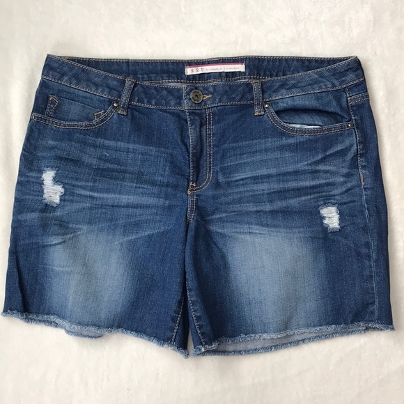Standards & Practices Pants - S & P by Standards and Practices Shorts Size 32
